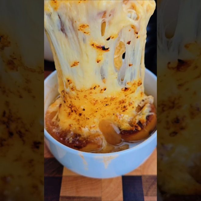 Soupe à l’oignon gratinée : la recette traditionnelle