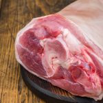 Temps de cuisson d’une rouelle de porc au four pour 1 kg