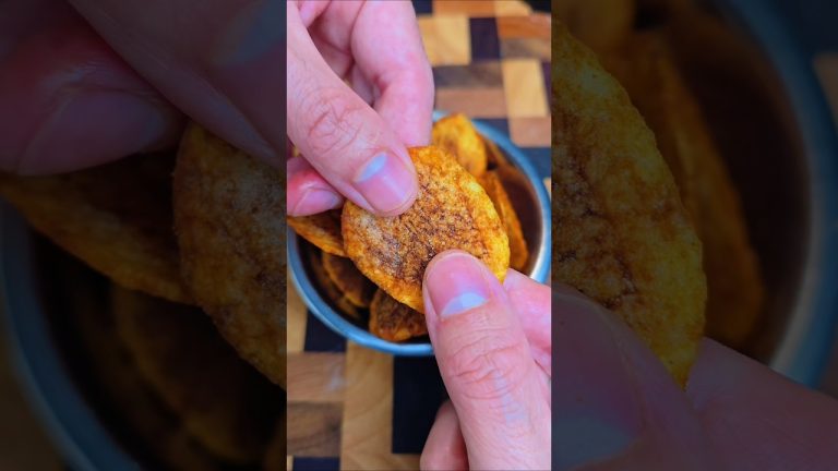Chips maison au micro-ondes : la recette sans friture